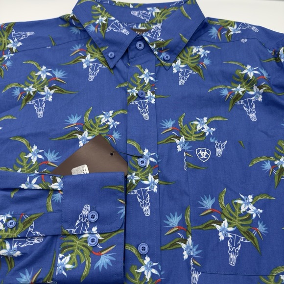 Ariat Other - ARIAT L Large Logan Classic Fit Shirt Long Sleeve Blue Animal Skull Floral Print